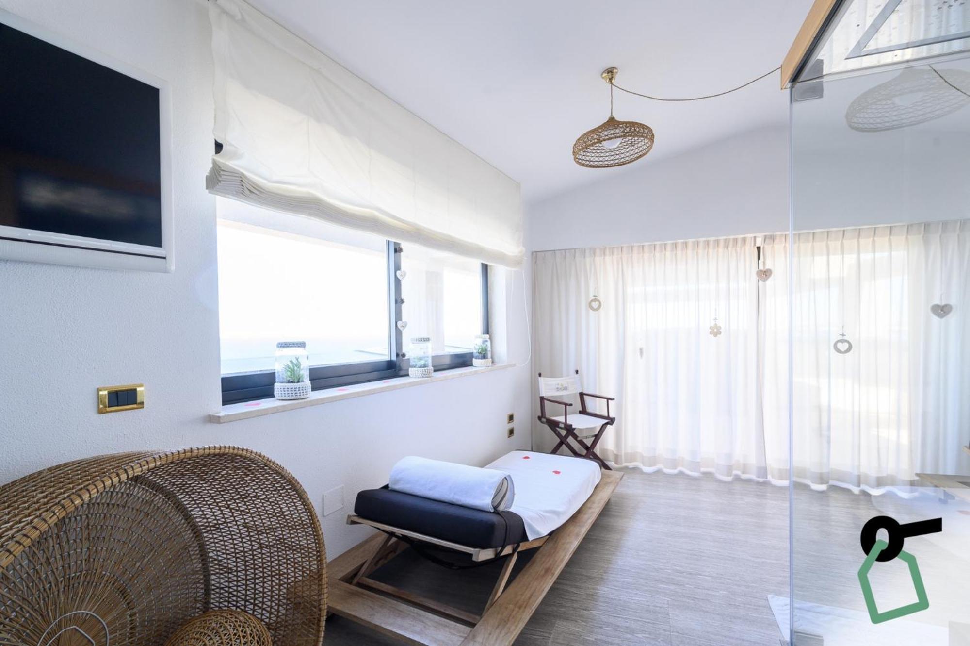 Hotiday Collection - Porto Hotel 3*